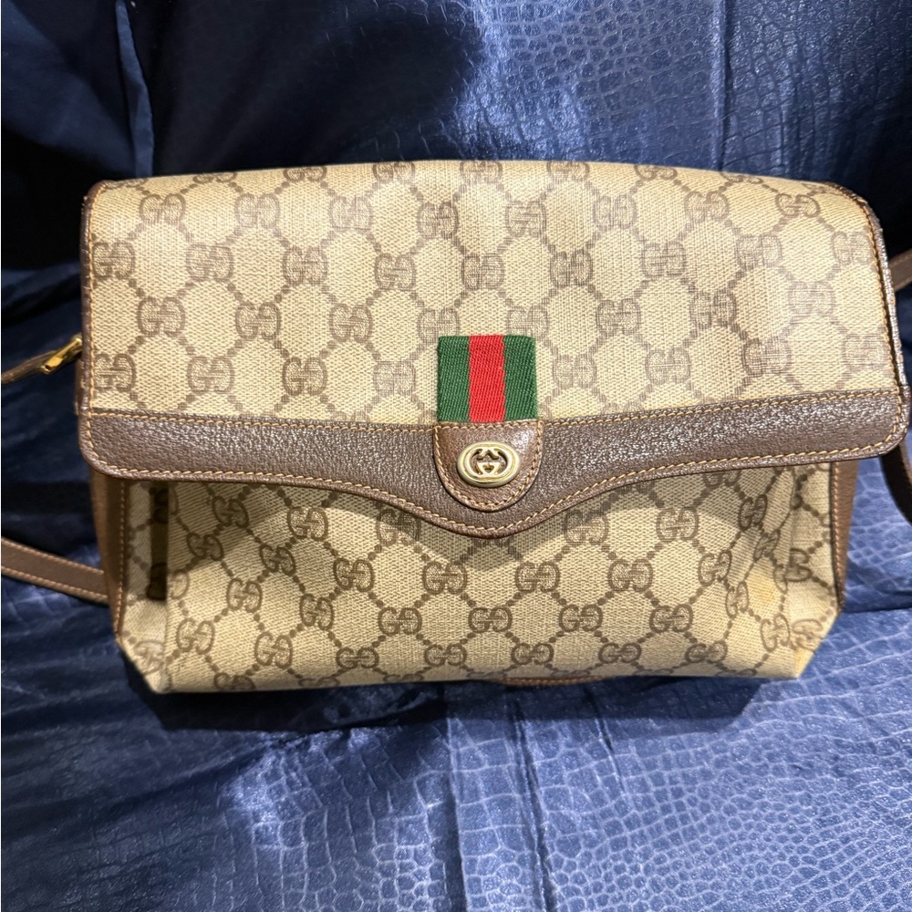 Gucci Beige and Brown Crossbody Bag with Green and Red Stripe